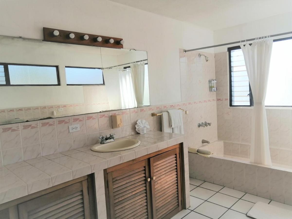 Novohostal B&B グアテマラシティ エクステリア 写真